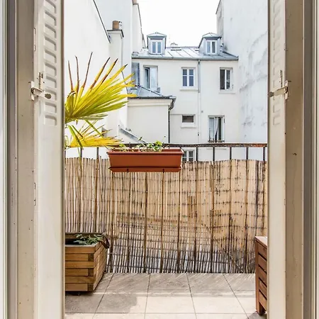 Charming 2 Near Republic Parigi